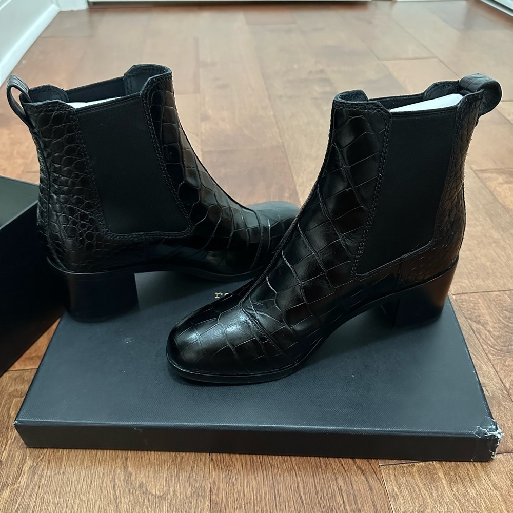 NEW Rag & Bone Black Croc-Embossed Leather Ankle Boots - Picture 9 of 10